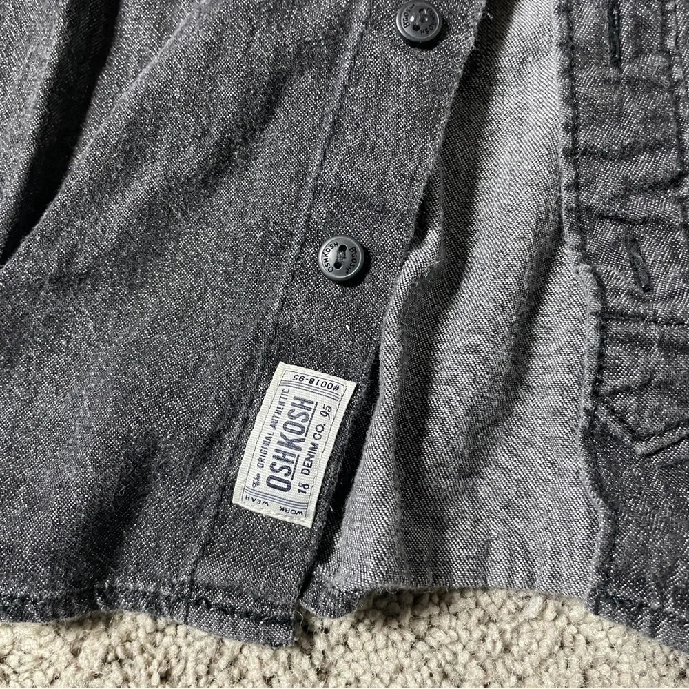 Oshkosh B’Gosh black‎ denim button down shirt kids size 6